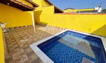 Imagem: Casa com Piscina no Bairro Vera Cruz em