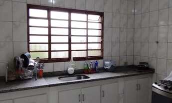 Imagem 4: Sobrado com 03 dormitórios e 02 vagas