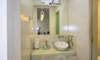 Imagem 3: OAlmeida, QSA 23, a melhor localização! Sobrado com 300m de área construída