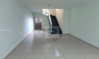 Imagem 7: Sobrado para Venda em Mogi das Cruzes, Vila Lavínia, 3 dormitórios, 1 suíte, 1 banheiro, 2