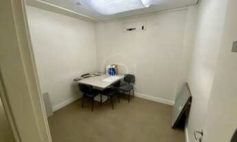 Imagem 7: Prédio Comercial Inteiro a Venda ao lado do metrô Praça da Árvore