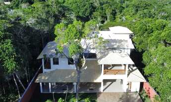 Imagem: Casa de alto padrão no alto de Pitinga