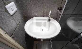 Imagem 7: Casa para Aluguel - Jardim Roberto, 1 Quarto, 35 m2