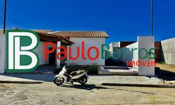 Imagem: Casa com Piscina para Vender em um Condomínio