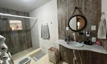 Imagem 7: Vendo urgente( saindo do país) casa térreo 3/4 suite + 1 quitinetee + 1/4 bagunça