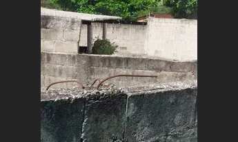 Imagem 2: Área De Terreno Comercial à Venda Na Reg. Leste De s.j.c