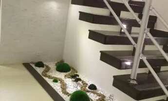 Imagem 4: Sobrado para venda possui 370 metros quadrados com 4 quartos