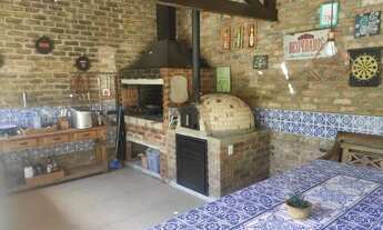 Imagem 4: Casa Itanhnagá 7 quartos, lazer e 1200m2 tendo a opção de dividir, leia