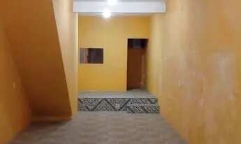 Imagem: Terreno com 7 casas e dois salões