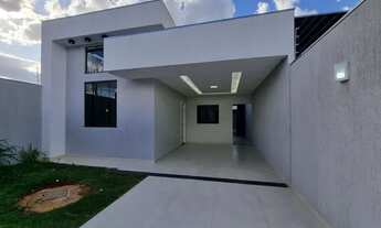 Imagem 2: Casa para venda tem 112 metros quadrados com 3 quartos em Residencial Cerejeiras - Anápoli