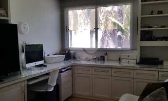 Imagem 5: CASA EM CONDOMÍNIO COM PISCINA E 4 SUITES