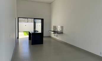 Imagem 2: Casa de condomínio térrea para venda tem 150 metros quadrados com 3 quartos