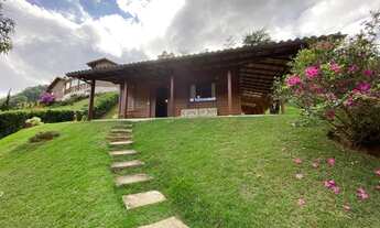 Imagem 5: Casa Rústica Duplex nas Montanhas Capixabas - Refúgio de Conforto e Beleza em Condomínio F