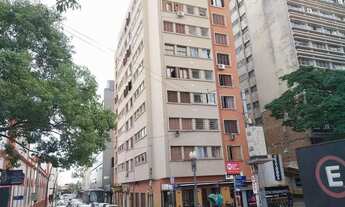 Imagem: JK recém reformado, 2 piso, elevador, andradas