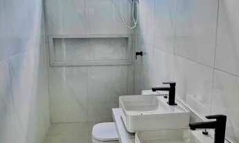 Imagem 4: Casa com três suítes com closet na Cidade Alpha terras 4 -160m²