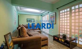 Imagem: SOBRADO - JARDIM BELA VISTA - SP