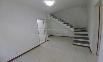 Imagem 6: Casa 3 dormitórios sendo 1 Suite Com 4 Vagas de garagem em bairro Nobre