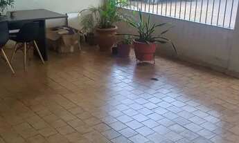 Imagem 2: CASA SETOR UNIÃO FRENTE PRAÇA 3 QUARTOS SENDO 1 SUÍTE PARTE ALTA DO SETOR OPORTUNIDADE