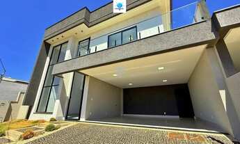 Imagem 3: Sobrado à venda no bairro Jardins Porto - Senador Canedo/GO