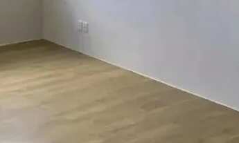 Imagem 2: Alugo sala comercial no ed city office - 28 m2 - Vista baia