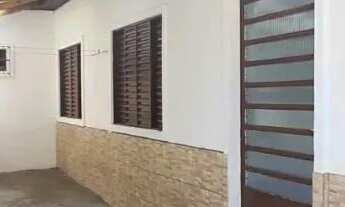 Imagem 4: Casa com 2 dormitórios para alugar, 149 m² por R$ 1.300,00/mês - Cavalhada - Porto Alegre