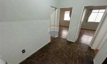 Imagem 4: Excelente apartamento com 2 quartos, sala, cozinha com armário, lavanderia, banheiro socia