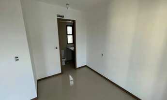 Imagem 7: Oportunidade na Graça - Quarto e sala com varanda 32m²