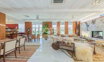 Imagem 3: LUXO E SOFISTICAÇÃO, CASA IMPECÁVEL AO LADO DO PARQUE TINGUI Casa exclusiva - j8 imóveis