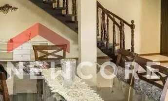 Imagem 2: Casa em Rua Doutor José Bahia Bitencourt - Centro - Balneário Piçarras/SC