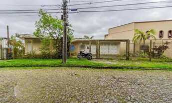 Imagem: Casa com 5 dormitórios e 3 vagas no bairro