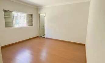 Imagem 7: Casa residencial à venda em Jardim do Éden, Franca (250 m² internas, 312 m² de terreno) F