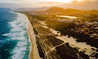 Imagem 2: Na cara do gol! Oportunidade excelente pra quem quer morar na frente da praia