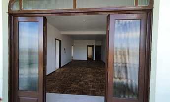 Imagem 4: Apartamento grande, iluminado e ventilado, com 1 Suíte + 2 quartos no Boa Vista