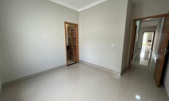 Imagem 2: Casa para venda tem 100 metros quadrados com 2 quartos em Jardim Califórnia - Cuiabá - MT