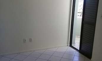 Imagem 2: Apartamento de 2 quartos com sacada-ao lado Unisul