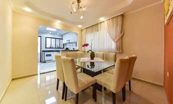 Imagem 4: Sobrado para venda possui 181 metros quadrados com 3 quartos