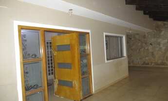 Imagem: Vendo casa, quadra 5, rua principal de baixo