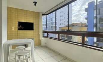 Imagem 7: Sacada de frente com churrasqueira