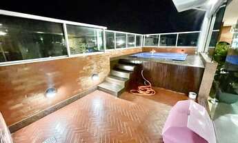 Imagem 2: Cobertura linear com 3 quartos sendo 1 suíte e 3 vagas pertinho do mar em Camburi