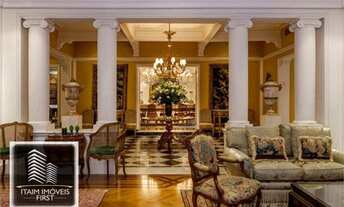 Imagem 4: Casa para venda tem 730 metros quadrados com 4 quartos em Jardim América - São Paulo - SP