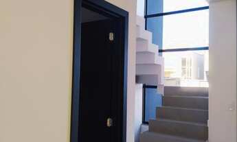 Imagem 5: Sobrado alto padrão e pronto para morar no bairro Glória - Joinville - SC