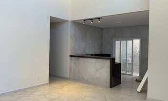 Imagem 4: Casa de Alto Padrão em Condomínio Moderno na Área Central de Petrolina