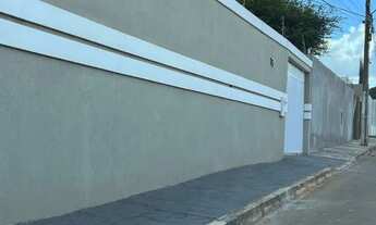 Imagem 2: Linda casa de 3 quartos com suíte, home, escritório, depósito e amplo jardim