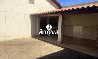 Imagem 3: Casa à venda, 2 quartos, 2 vagas, Espanha, Residencial Jardim - Uberaba/MG