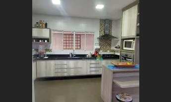 Imagem 5: Sobrado com 3 dormitórios à venda, 235 m² por R$ 1.170.000,00 - Villa Branca - Jacareí/SP