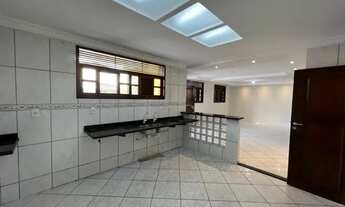 Imagem 4: Casa para aluguel possui 180 metros quadrados com 3 quartos em Nova Parnamirim - Parnamiri