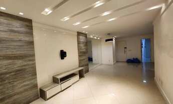 Imagem 2: Lindo Apartamento no Centro com 111 metros quadrados com 3 quartos