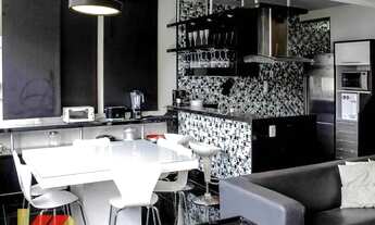 Imagem 4: Apartamento Duplex com 3 quartos, 2 suites, finamente reformado e decorado à venda em Copa