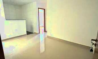 Imagem 2: Apartamento térreo com área privativa no Residencial Algarve - Maranguape 1 Paulista