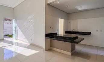 Imagem 4: Esta casa, com 118m² de área construída em um terreno de 180m², está localizada no Setor U